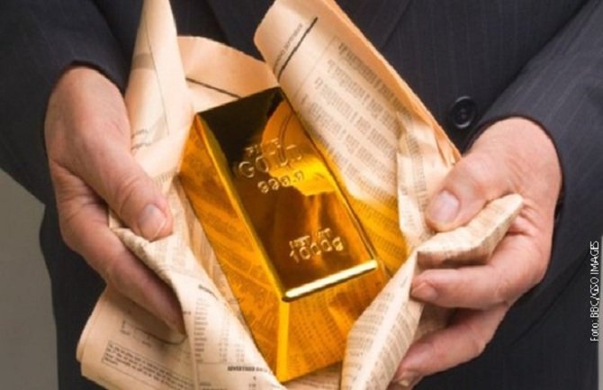 Čistač na aerodromu pronašao 7 kilograma zlata