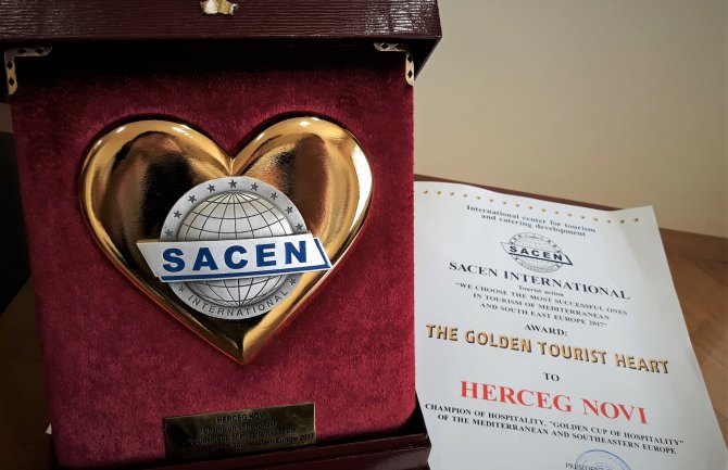 Herceg Novom nagrada „Zlatno turističko srce“