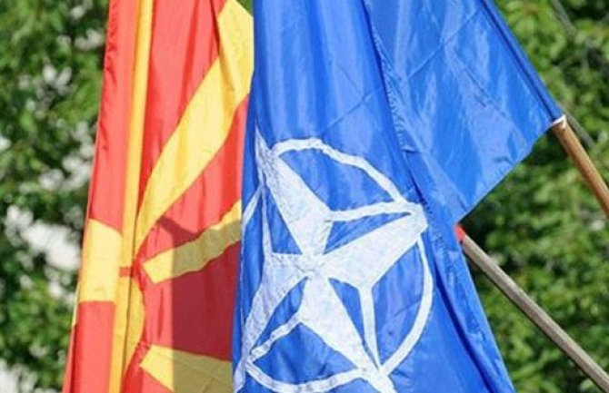 NATO će pozvati Makedoniju da postane njen član ako riješi jedno važno pitanje