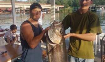 Vrhunski ribolovac: Ulcinjanin ulovio gofa kapitalca od 24 kilograma
