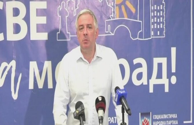 Vučurović: Ne priznajemo izbore, DF uvijek spreman da izađe na ulicu