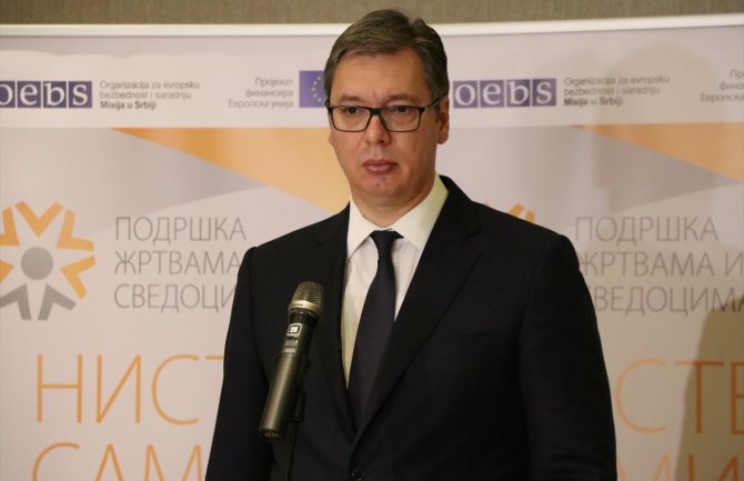 Vučić međunarodnim predstavnicima: Molim vas spriječite dalji napadi na Srbe na Kosovu