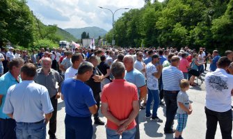 Malinari i danas protestuju: Do Crne Gore preko Novog Pazara i Tutina