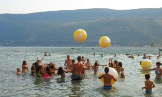 Opština Heceg Novi i ove godine obezbjeđuje besplatno ljetovanje za socijalne slučajeve