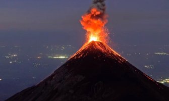 Gvatemala: U erupciji vulkana Fuego poginula najmanje 121 osoba