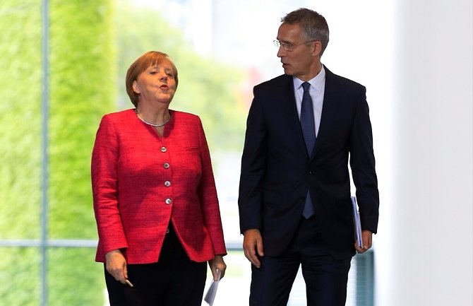 Merkel: Njemačka neće moći dostići cilj za izdvajanje dva posto BDP-a za NATO