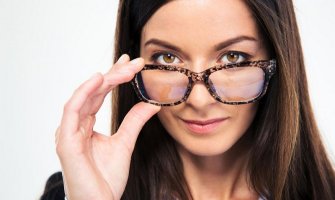 Naočare smanjuju tri puta šansu za zarazu koronavirusom
