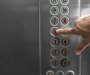 Nesvakidašnja situacija u Tuzli: Policajci se zaglavili u liftu pa im pobjegli dileri koje su trebali uhapsiti