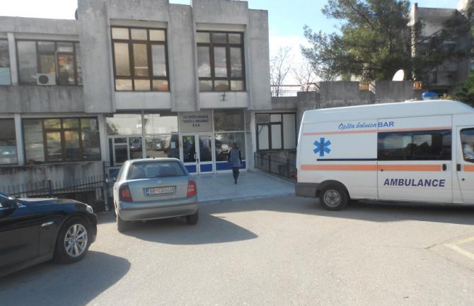 Dvije osobe preminule u bolnici u Baru