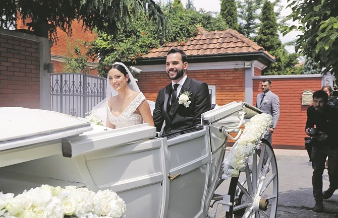 Prija i Filip potrošili 400.000 eura na vjenčanje iz snova, a evo gdje idu na medeni mjesec
