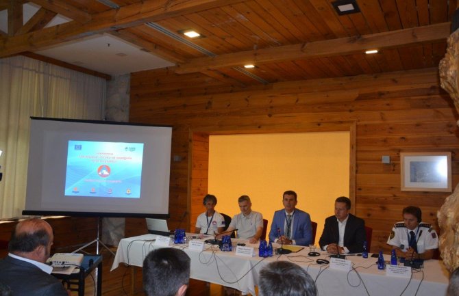 U Kolašinu je počela dvodnevna Konferencija na temu Upravljanje rizicima od nepogoda i otporni gradovi (FOTO)