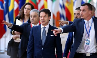 Italija blokirala odluke na samitu lidera EU-a