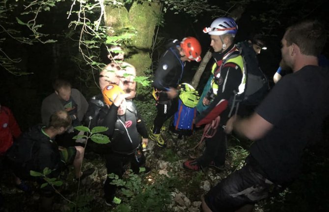 Sedam čeških turista spašeno iz kanjona Nevidio(FOTO)