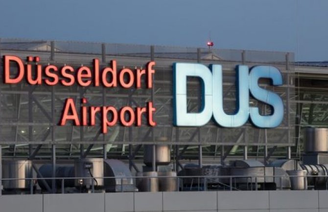 Dizeldorf: Muškarac ubo radnika obezbjeđenja na aerodromu nožem u glavu 