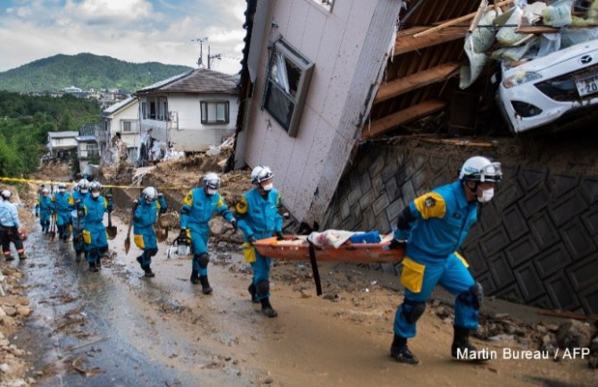 Japan: Najmanje 179 ljudi izgubilo život u poplavama i klizištima