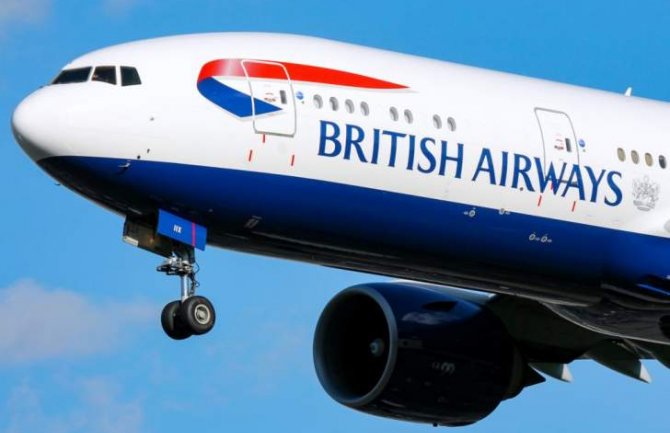 Baku: Prinudno sletio Boing 777 sa 214 putnika, otkazao lijevi motor