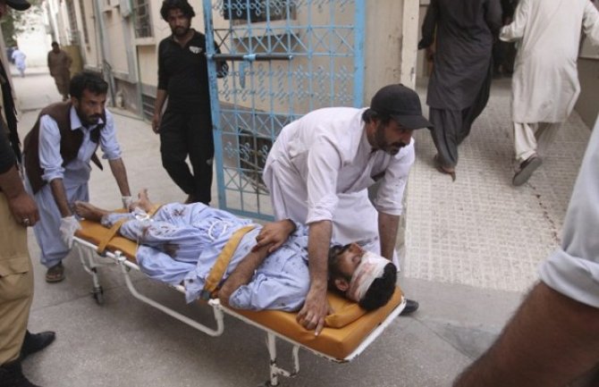 Pakistan: U samoubilačkom napadu 128 mrtvih