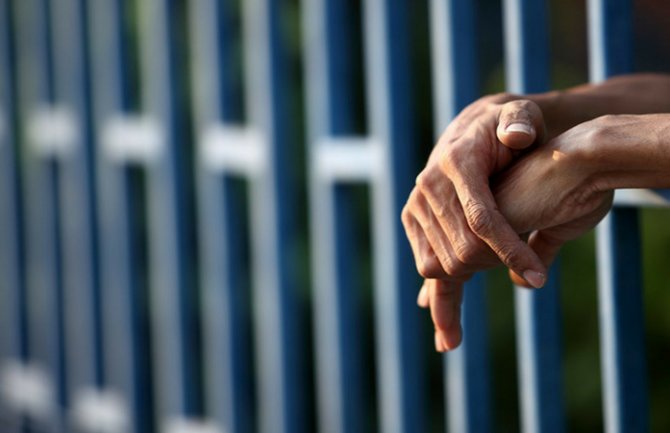 Dobrota: U zatvorskom odjeljenju pretučen osuđenik, završio u bolnici