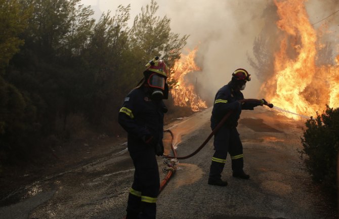 Grčka:  Uhapšene četiri osobe zbog krađe, a ne zbog podmetanja požara