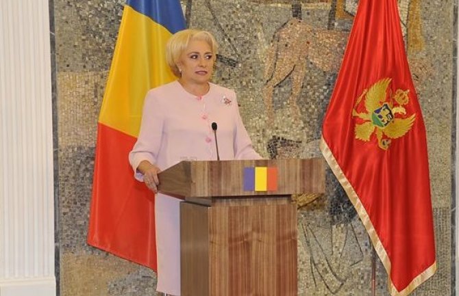 Greška premijerke Rumunije tokom posjete CG: Drago mi je da sam u Prištini(VIDEO)