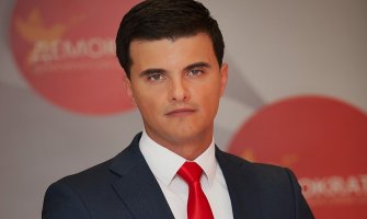 Šaranović odgovorio Vladi: Ne dozvolite da se premijer Marković blamira ovakvim javnim istupima