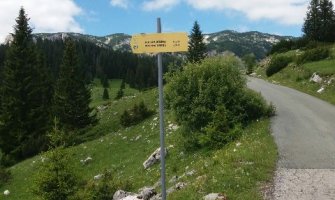 Postavljanje signalizacije u nacionalnim parkovima za bolju informisanost turista (FOTO)