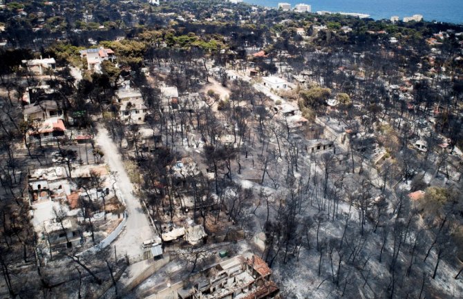 Grčki ministar: 26 ljudi je izgorjelo zbog jednog zida, srušićemo sve...