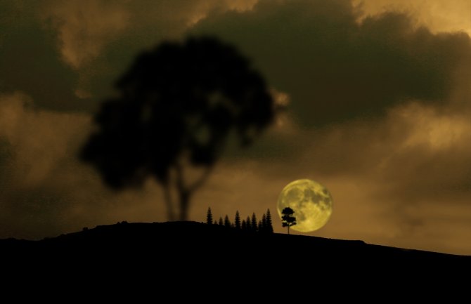 Večeras najduže pomračenje Mjeseca u 21. vijeku(FOTO)