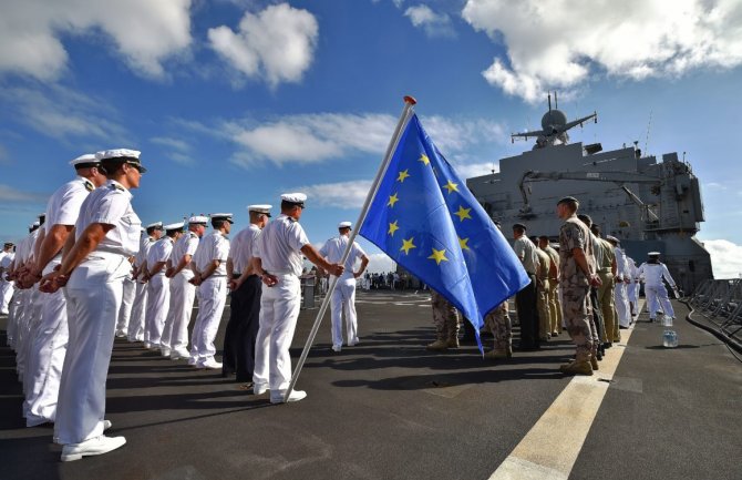 EU seli sjedište mornarice iz Velike Britanije u Španiju
