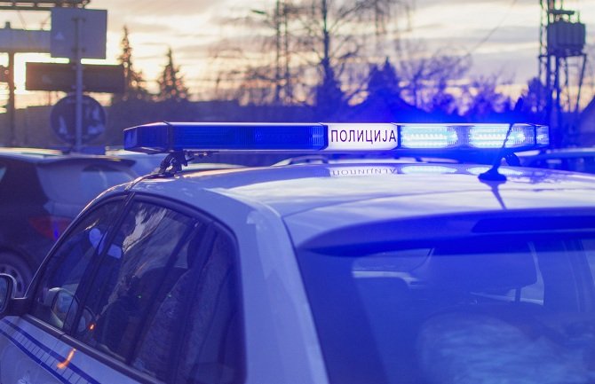 Zapaljen automobil zamjenice načelnika interventne policije u Novom Sadu