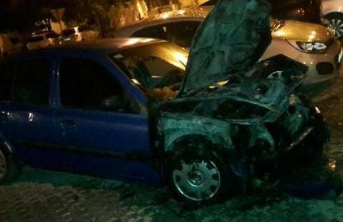 U Podgorici izgorio automobil: Zet zapalio tašti vozilo?