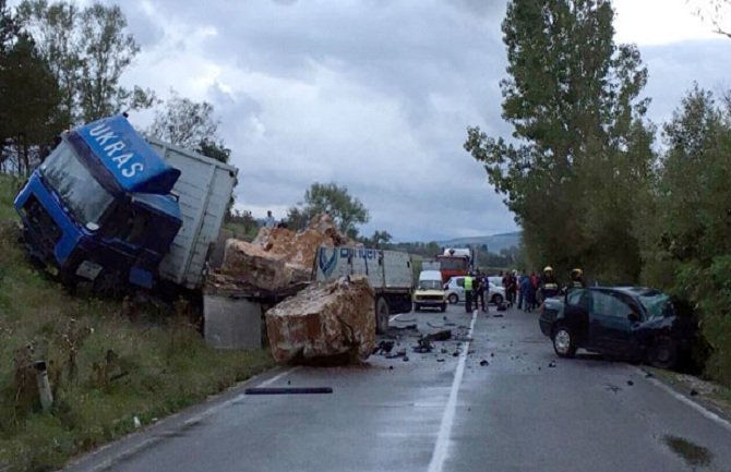 Teška saobraćajna nesreća kod Sjenice: Poginuo zamjenik javnog tužioca