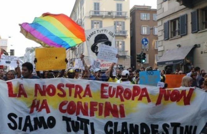 Italija nije postavila rokove za odgovor na zahtjev o prihvatanju migranata (VIDEO)
