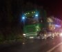 Rogov Krš: Automobil nakon sudara sa kamionom sletio s puta, jedno lice povrijeđeno