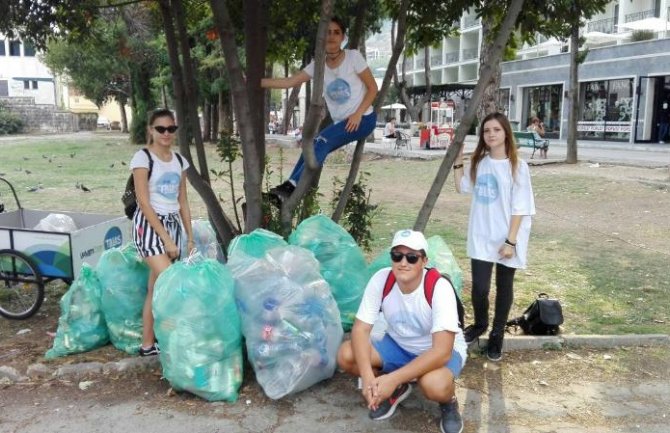 Čist talas zapljusnuo budvanske plaže: 92 tone ambalažnog otpada poslate na reciklažu