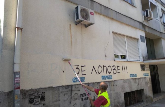 Počinje akcija uklanjanja grafita u Podgorici