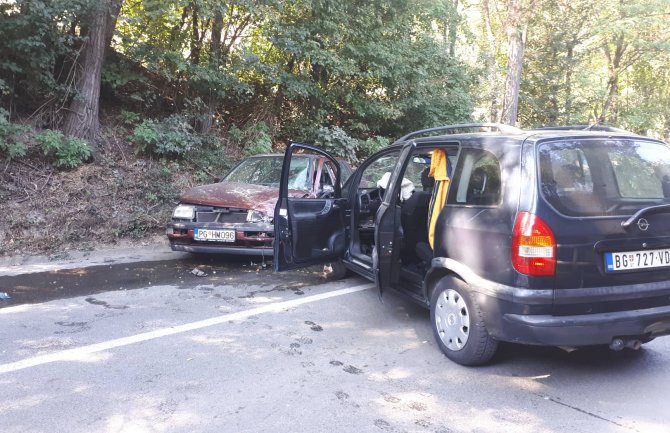 BP: U sudaru automobila dvije osobe povrijeđene, državljanin Srbije prebačen za KCCG