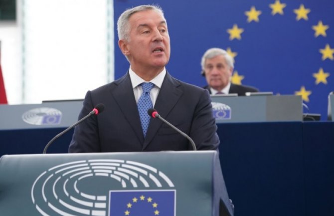 Buran aplauz Đukanoviću, prijem i poruke lidera EU signal da je naša država sljedeća članica (VIDEO)