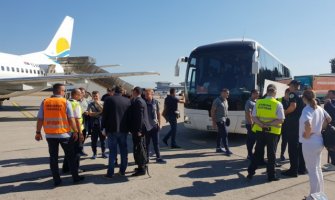 Podgorica: Policija dočekala fudbalere Srbije, više ulica sjutra zatvoreno za saobraćaj