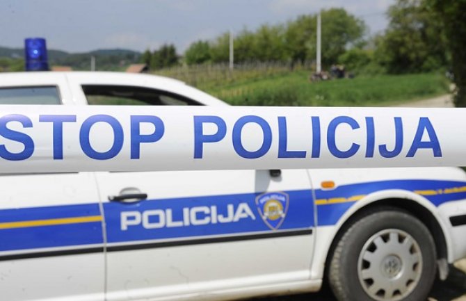 Split: Policijskim vozilom udario u ogradu mosta, vozio sa  1,70 promila alkohola u krvi