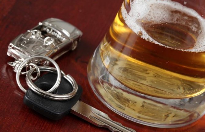  3.809 vozača vozilo pod dejstvom alkohola