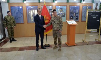 Kuoći pozdravio odluku Crne Gore da doprinese misiji na Kosovu