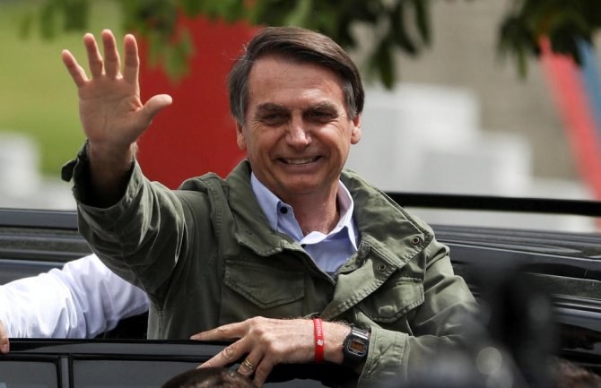 Preživio napad nožem tokom kampanje: Bolsonaro novi predsjednik Brazila (VIDEO)