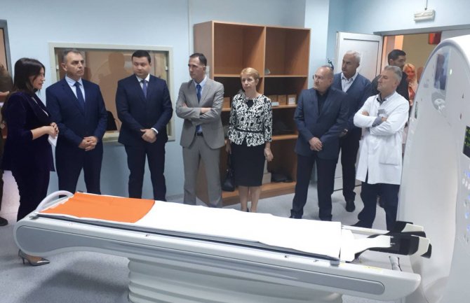 Bjelopoljska bolnica dobila savremeni skener; Hrapović: Cilj da građani imaju kvalitetnu zdravstvenu uslugu