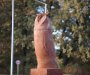 Kikinda: Statua sove građane asocira na nešto sasvim drugo (FOTO)
