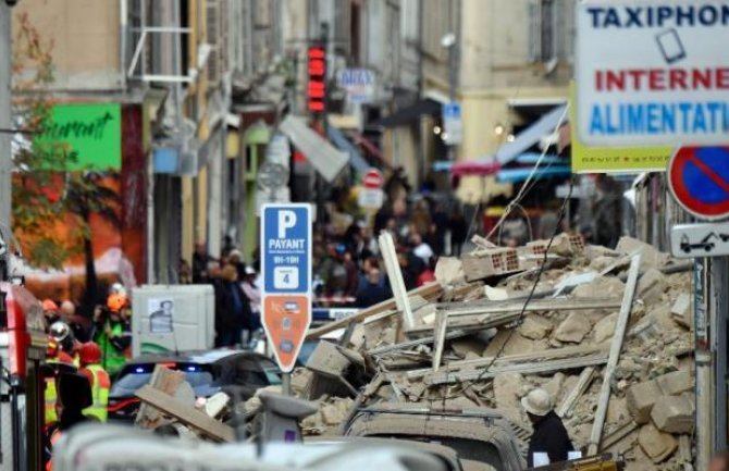 Srušila se zgrada u Marseju, nema izvještaja o žrtvama (FOTO)