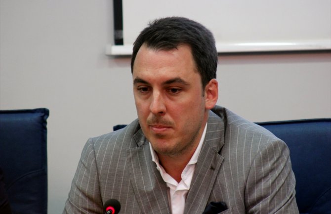 Vuković najavio postepeno zatvaranje saobraćaja u centru Podgorice