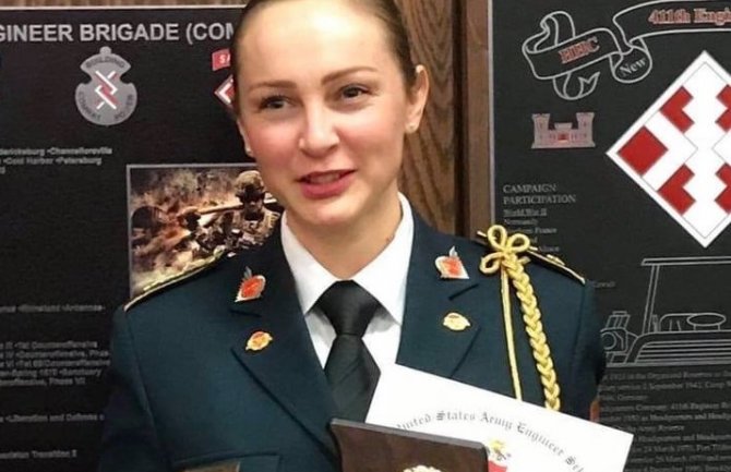Marija Mičković prva oficirka VCG koja je završila vojni kurs inženjerstva u SAD