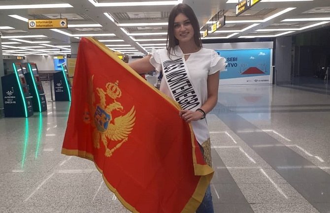 Natalija stigla u Kinu: Miss CG će se predstaviti u crnogorskoj nošnji i guslama  (FOTO)