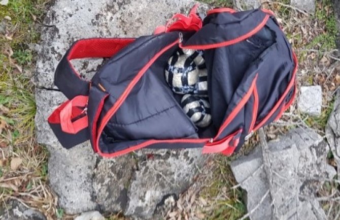  U blizini granice sa Albanijom policija pronašla ranac sa heroinom